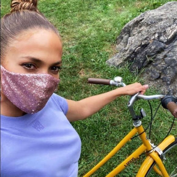 ⭐️NWT JLO Style handmade face mask - Picture 1 of 3